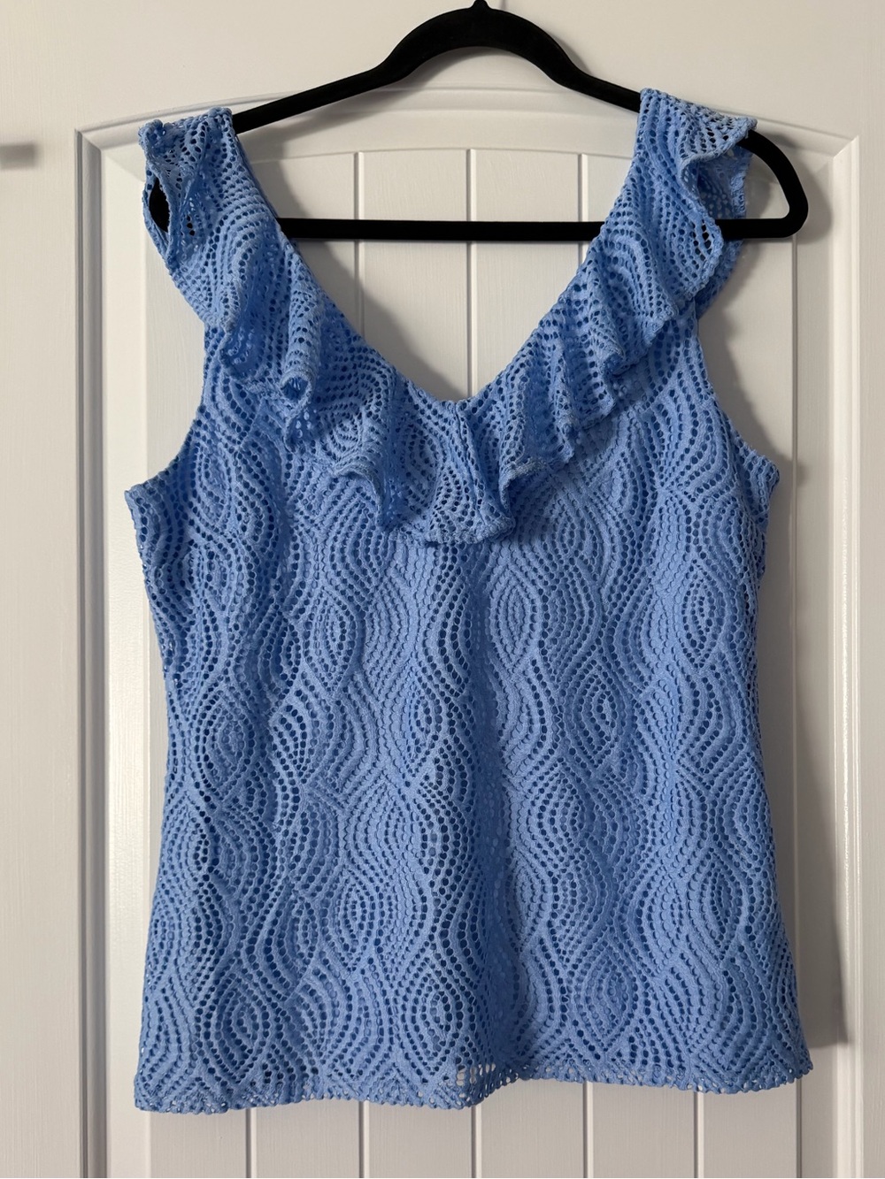 NWT Lilly Pulitzer Alessa Blue Eyelet Ruffle Sleeveless Top